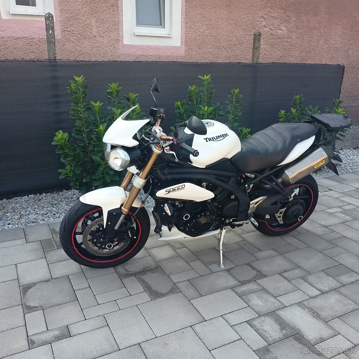 Triumph Speed Triple 1050