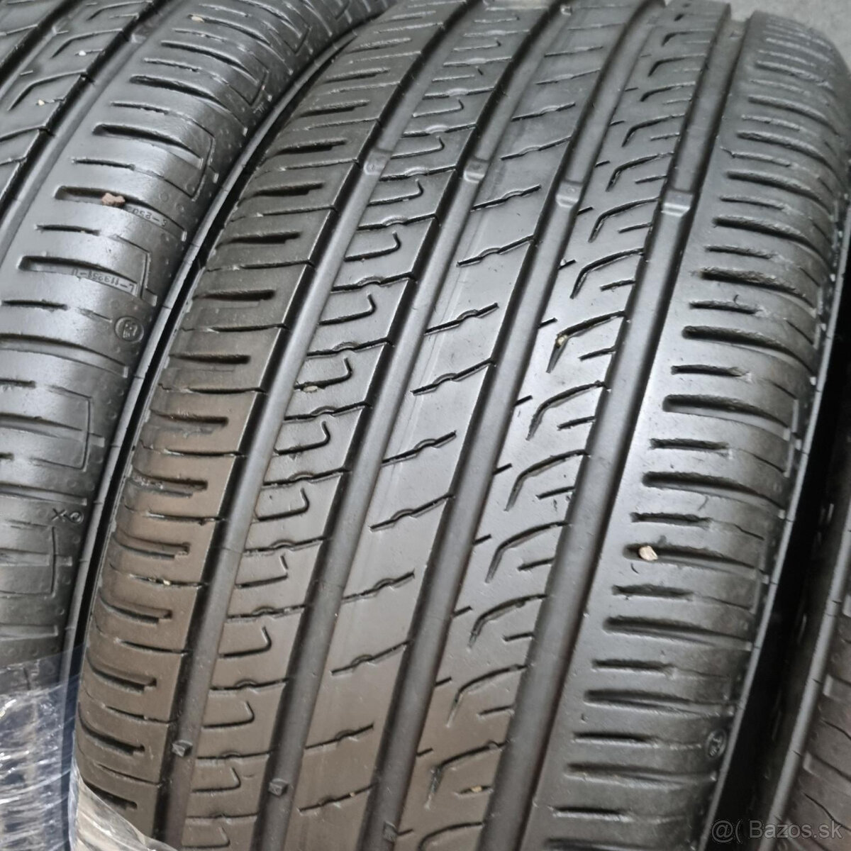 Letné pneumatiky 215/50 R17 BARUM DOT0920