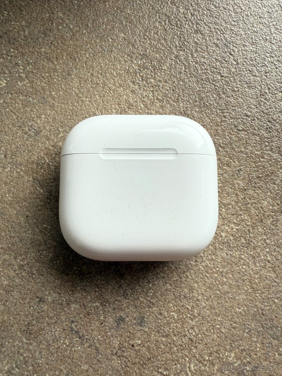 PREDÁM APPLE AIRPODS 4 generácie