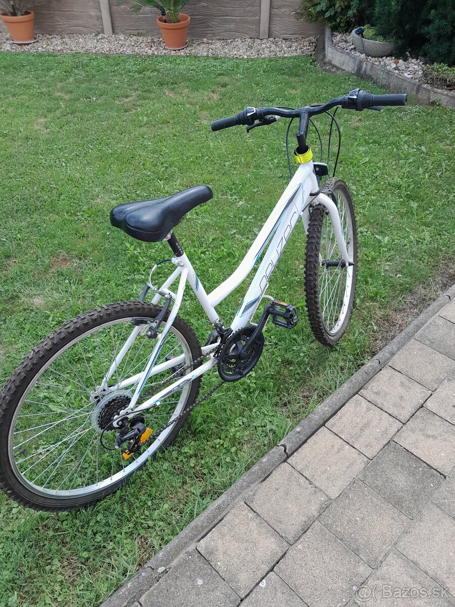 Dievčenský bicykel