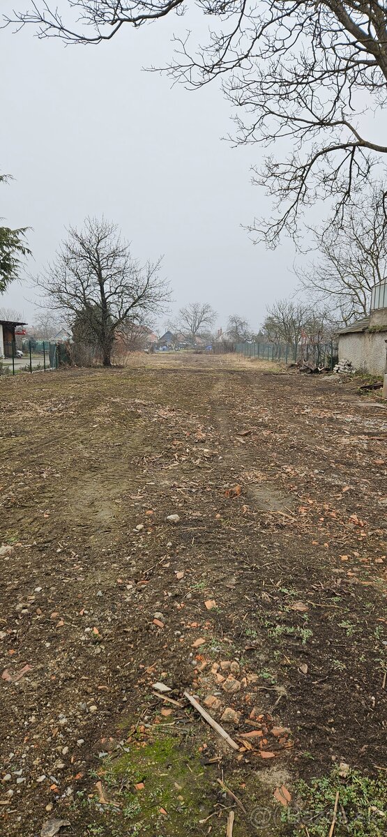 Stavebný pozemok 15 árov