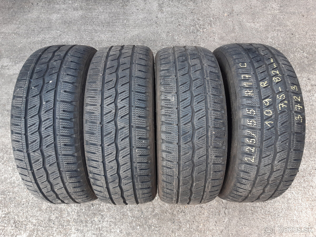 225/55 R17 C  -zimné