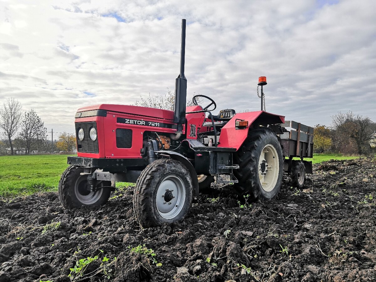 Zetor 7211
