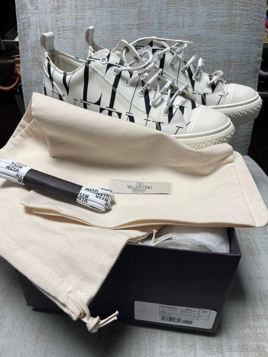 Tenisky Valentino Garavani.