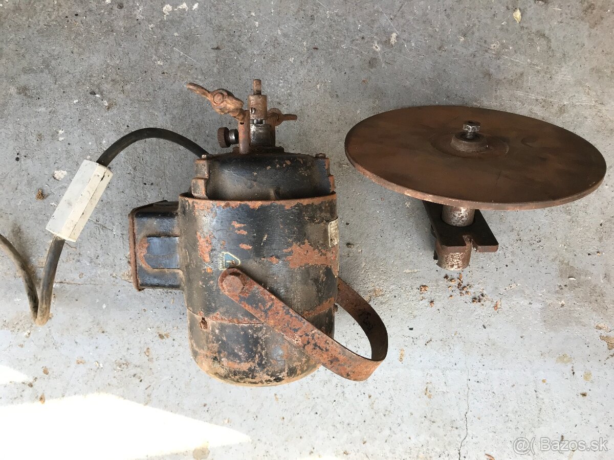 Strojcek na strihanie oviec - bruska, hlavice, noze