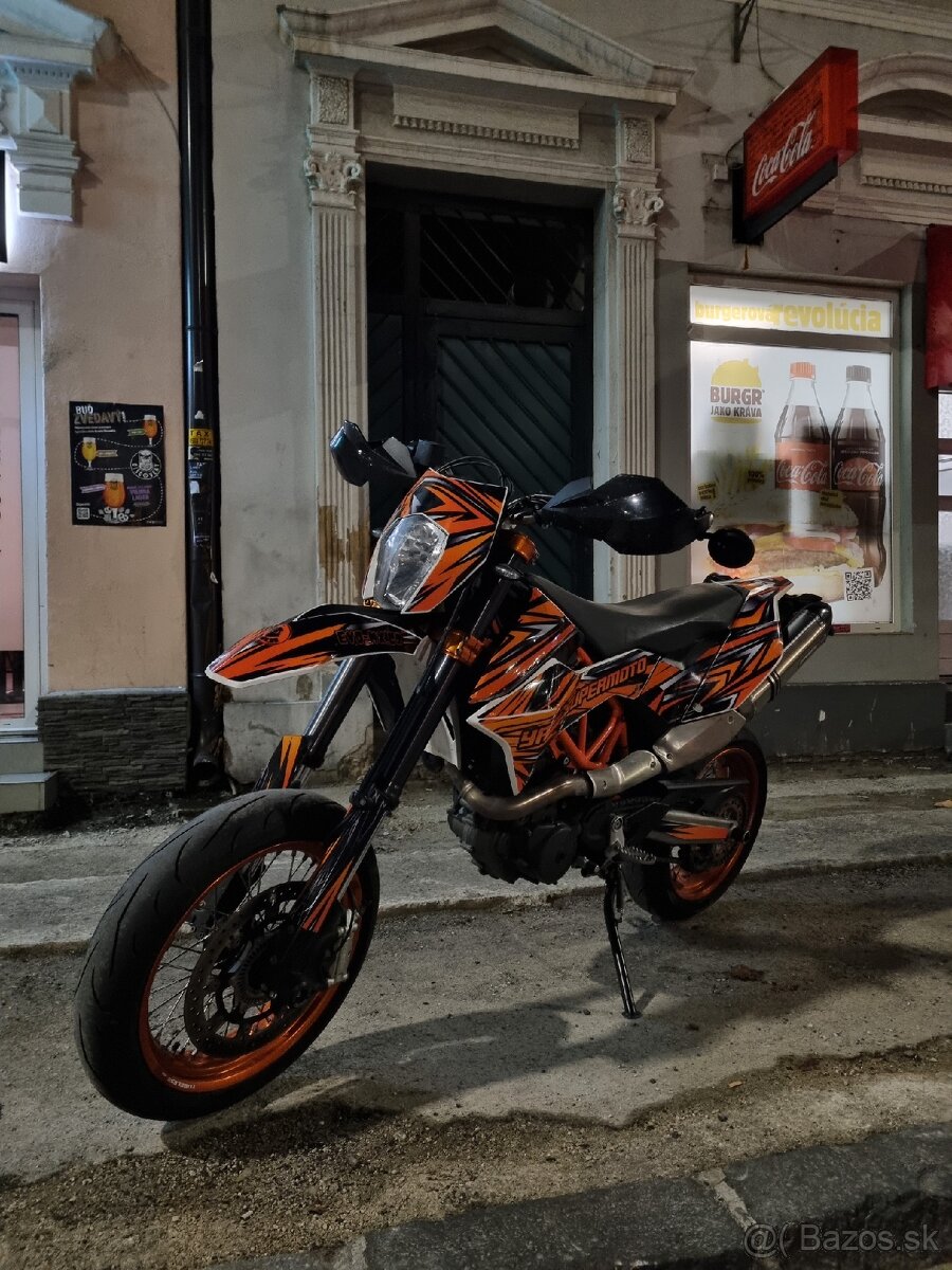 KTM SMC 690 R Supermoto