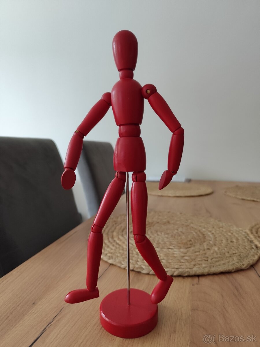Drevená postava IKEA