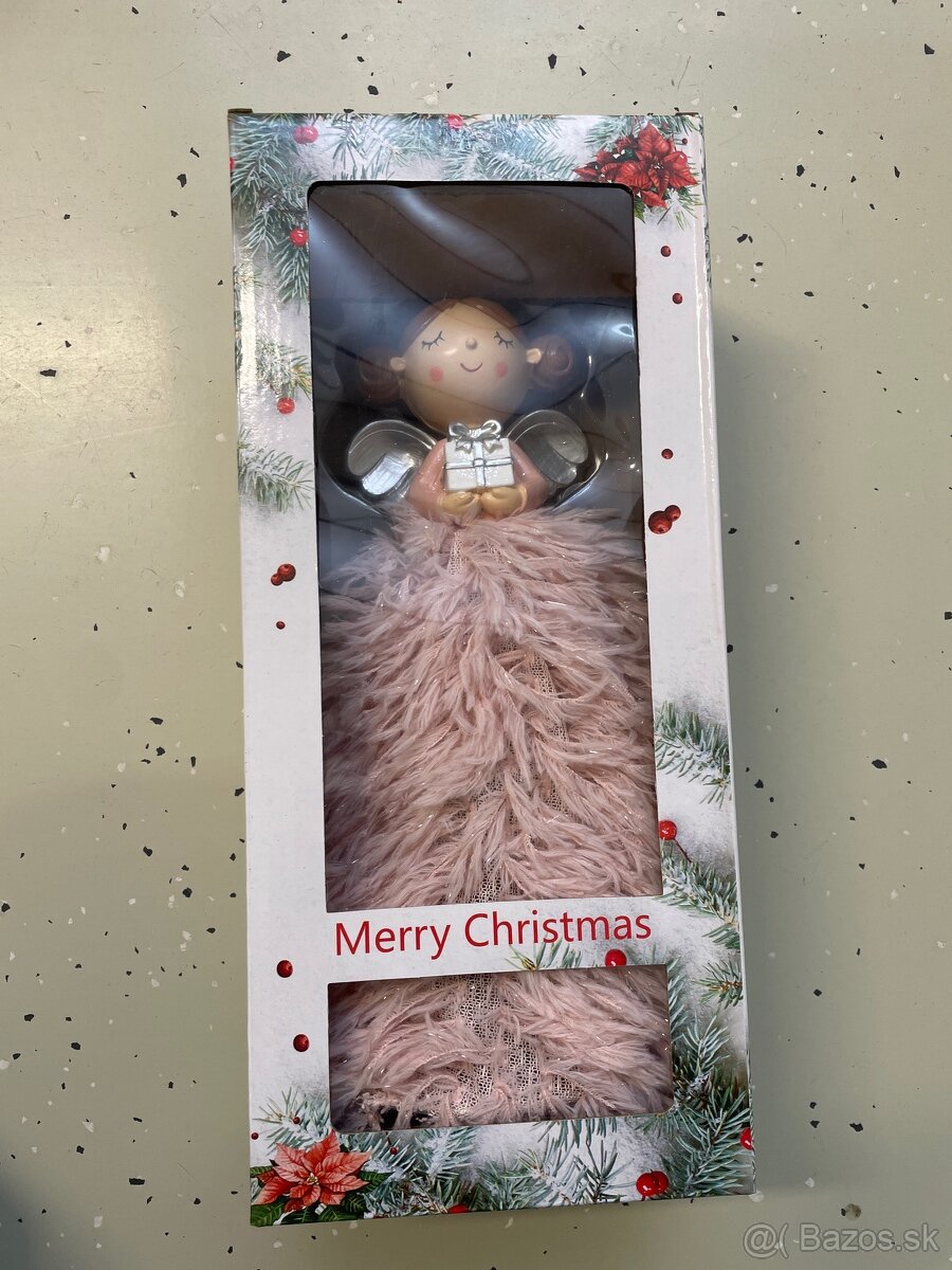 Vianocna svietiaca babika.