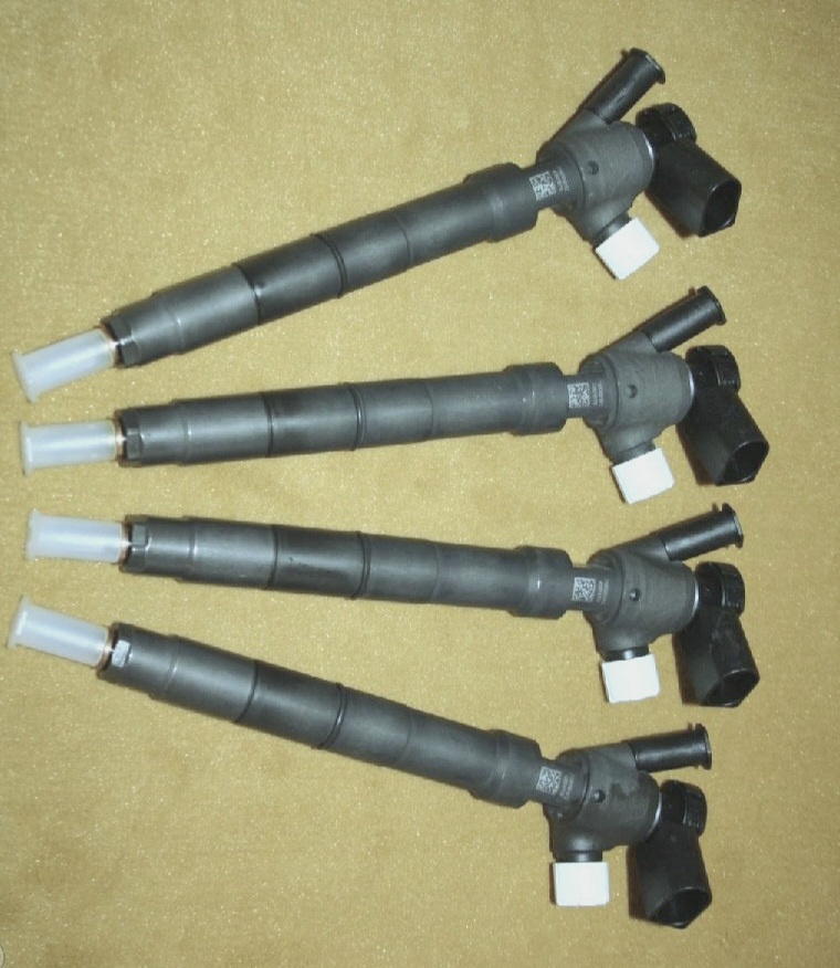 VSTREKOVACIE TRYSKY VW 2.0TDI 04L130277BA 28543147