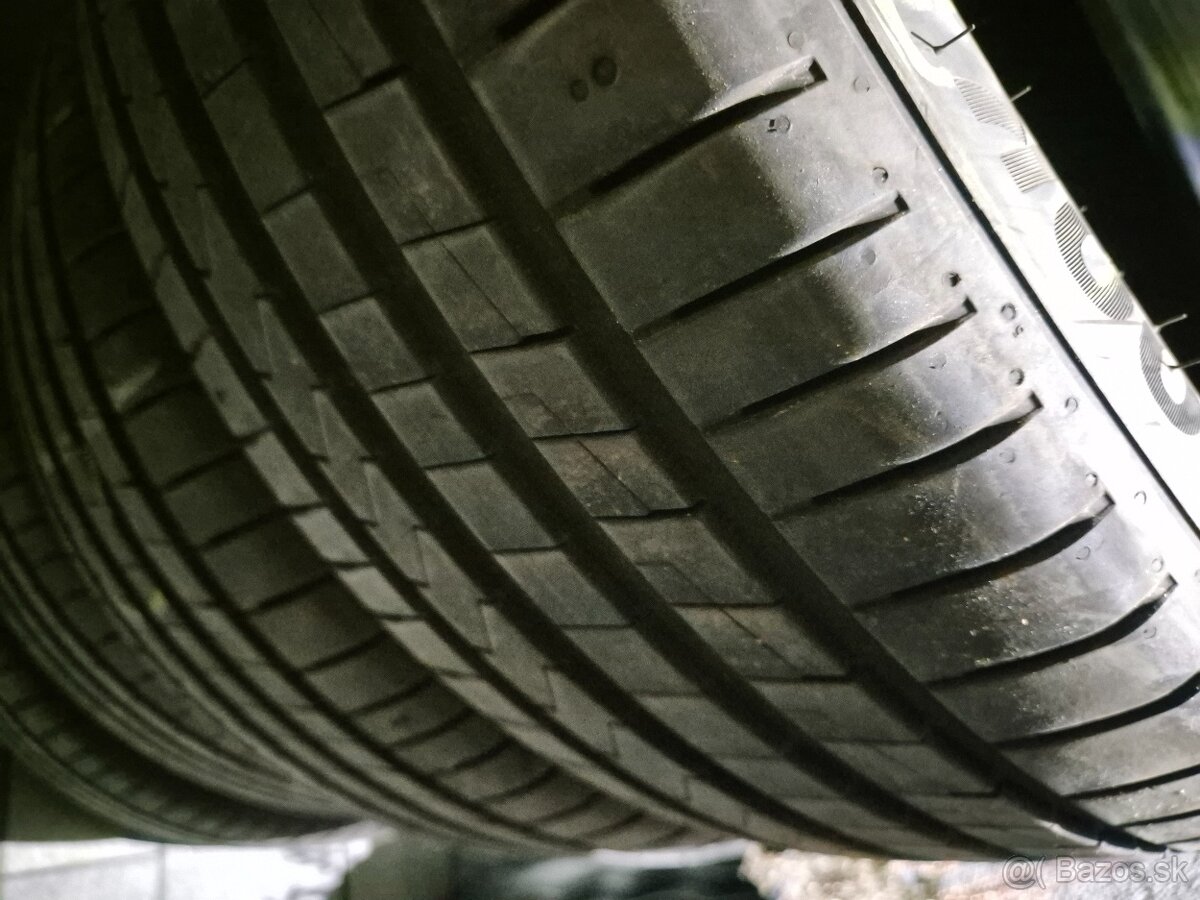 Letne pneumatiky 225/55 R17