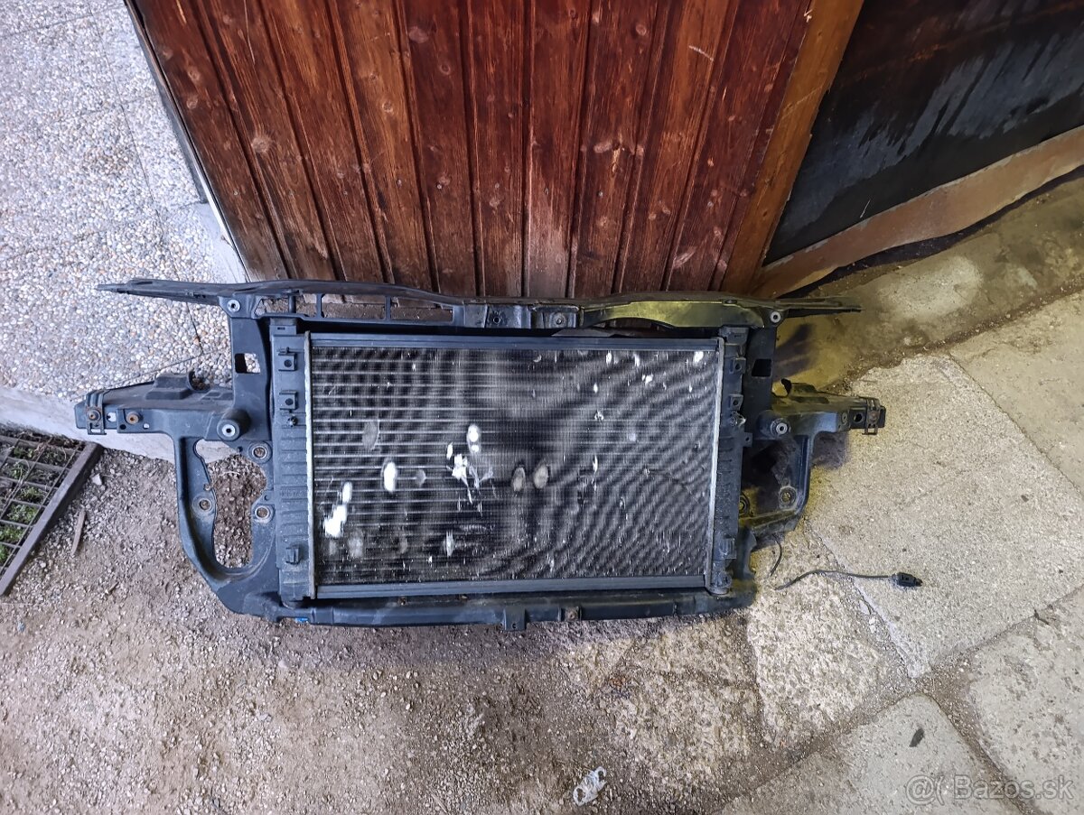 Chladičová stena škoda superb 1