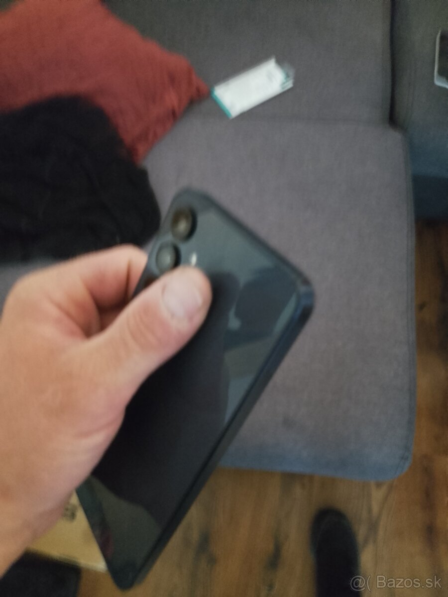 Predám Samsung a16