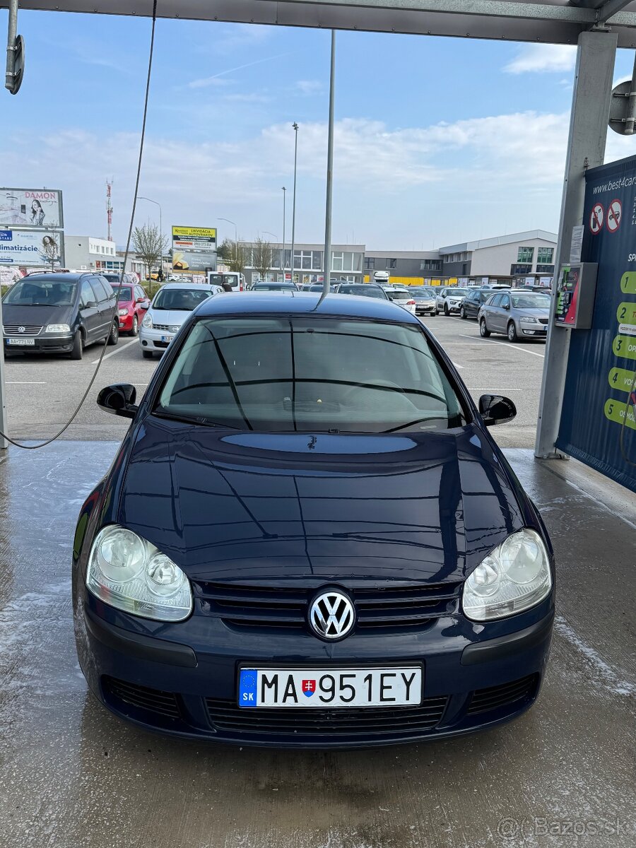 Predám Volkswagen Golf 5