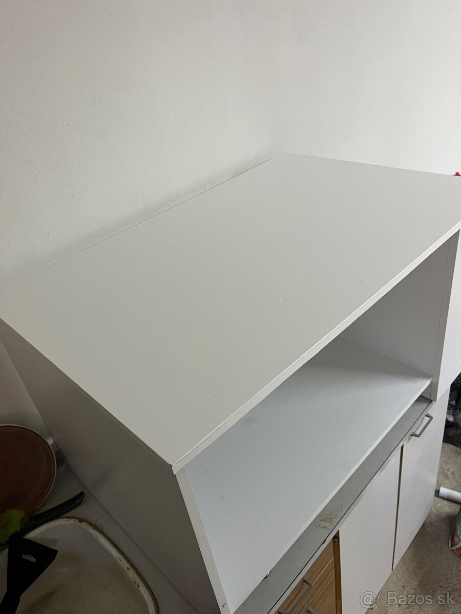 Konferenčný stolík