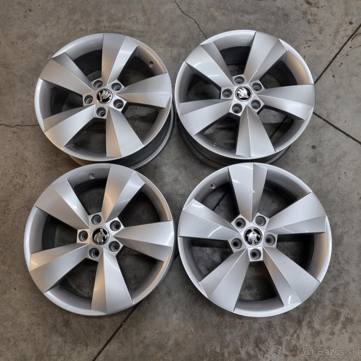 Hliníkové Škoda disky 5x112 R17 6,5J ET38