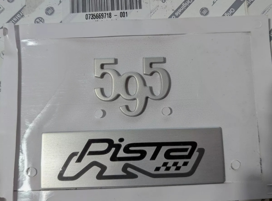 ABARTH 500/595 PISTA emblem -logo 735669718, original