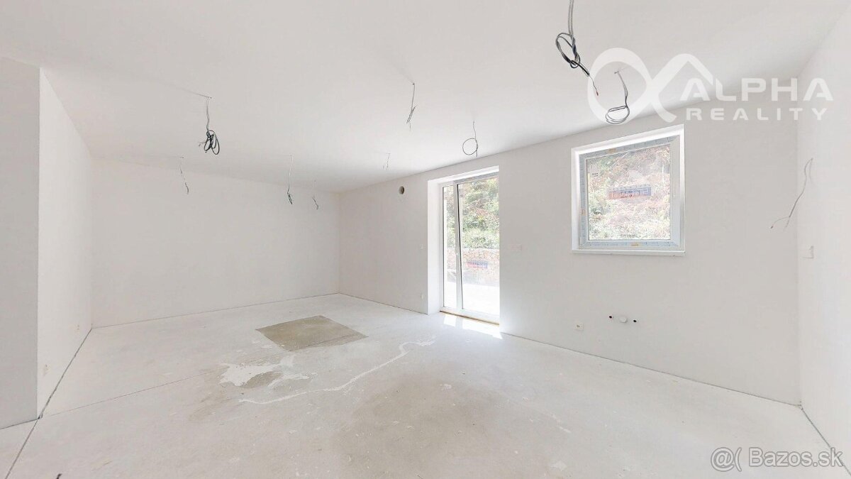3-izbový byt 113,09m2 s terasou, parkovaním, Novoveská Huta