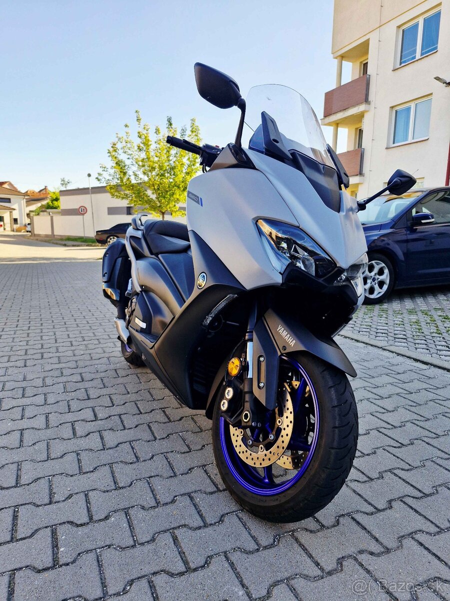Predám Yamaha T - Max 560