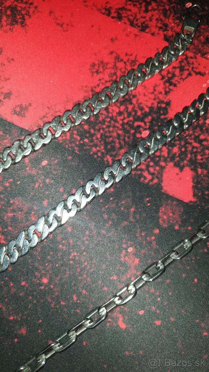 Šperky z chirurgickej oceľe