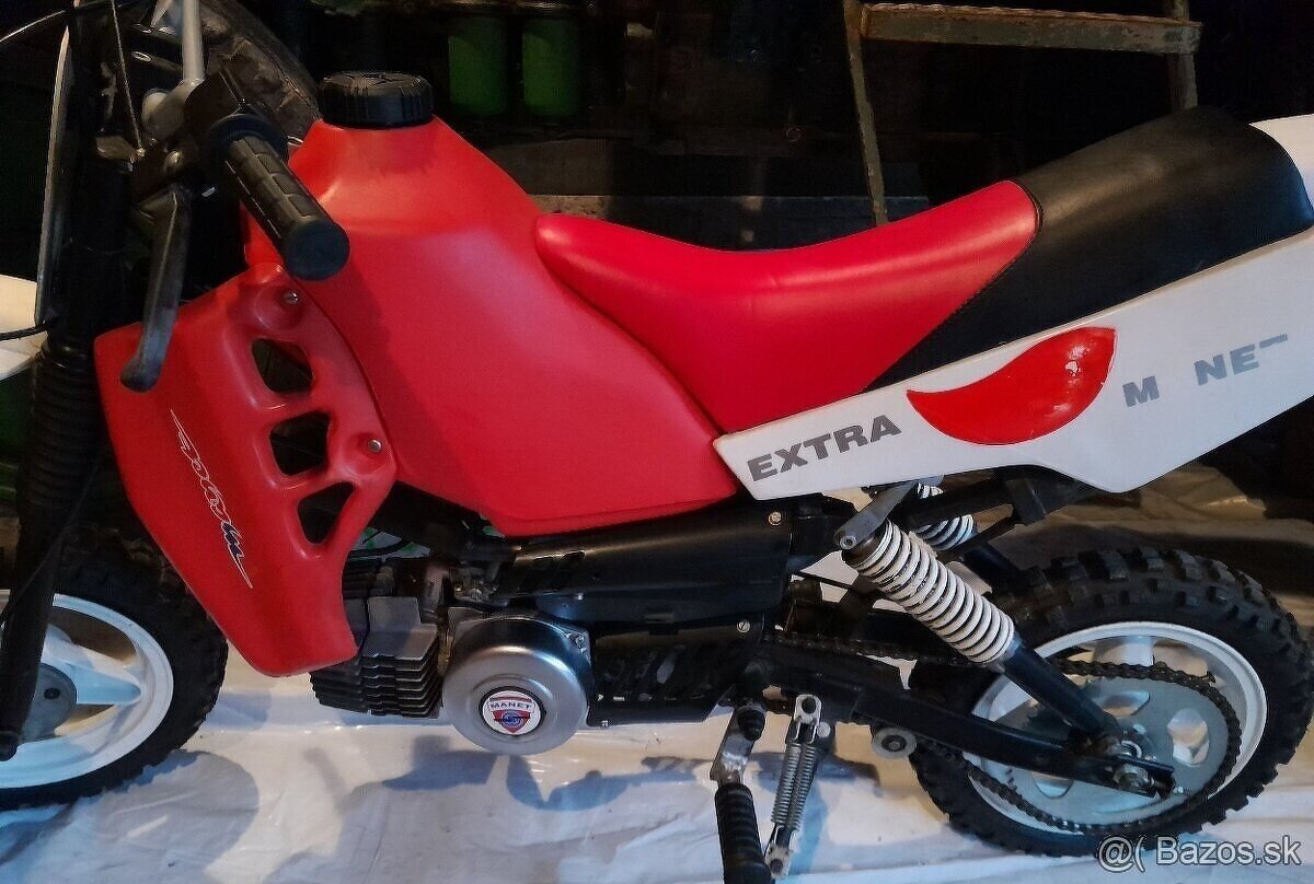 Cross manet korádo babeta