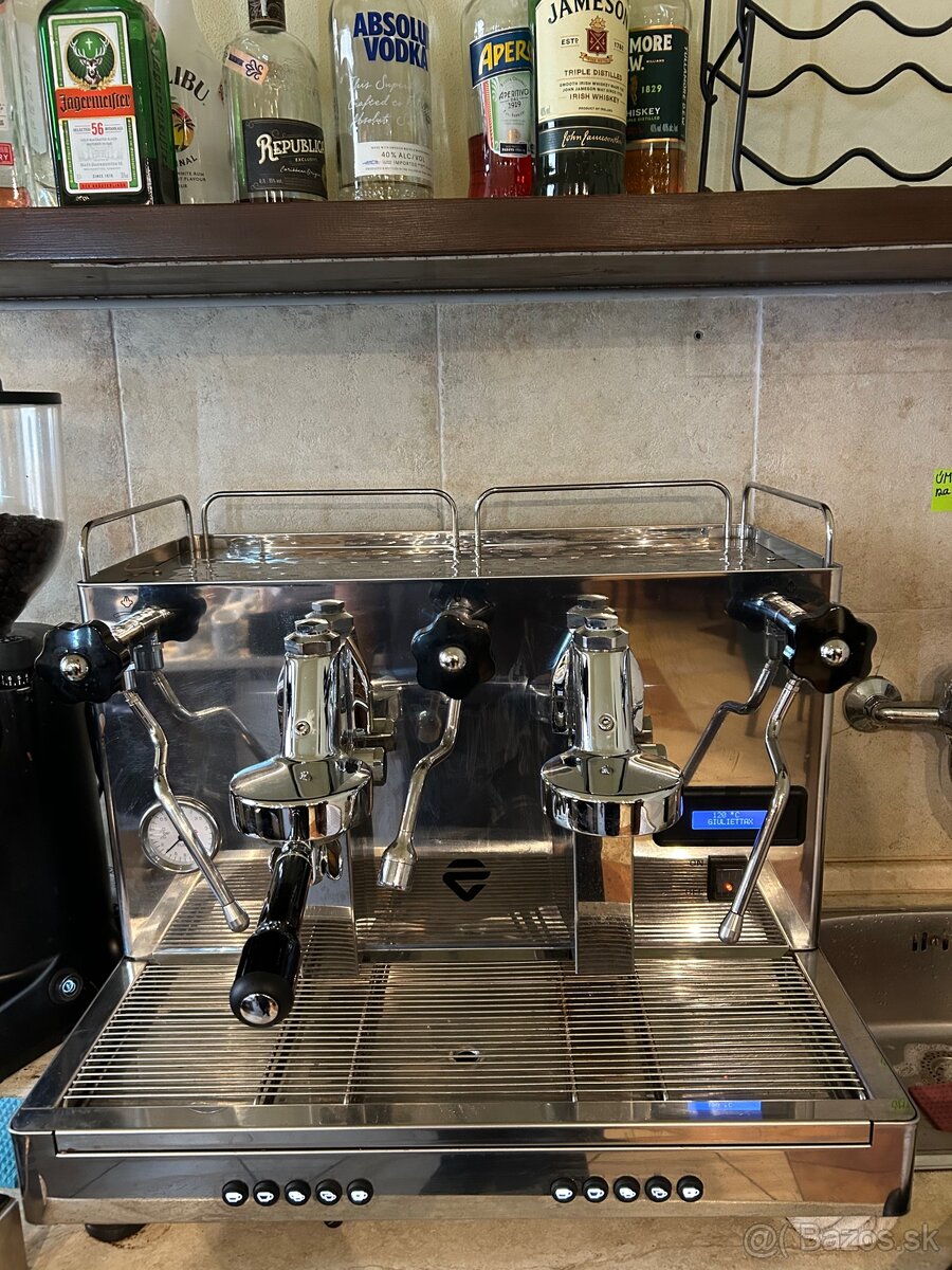 LELIT GIULIETTA PL2SVX – Profesionálny pákový kávovar