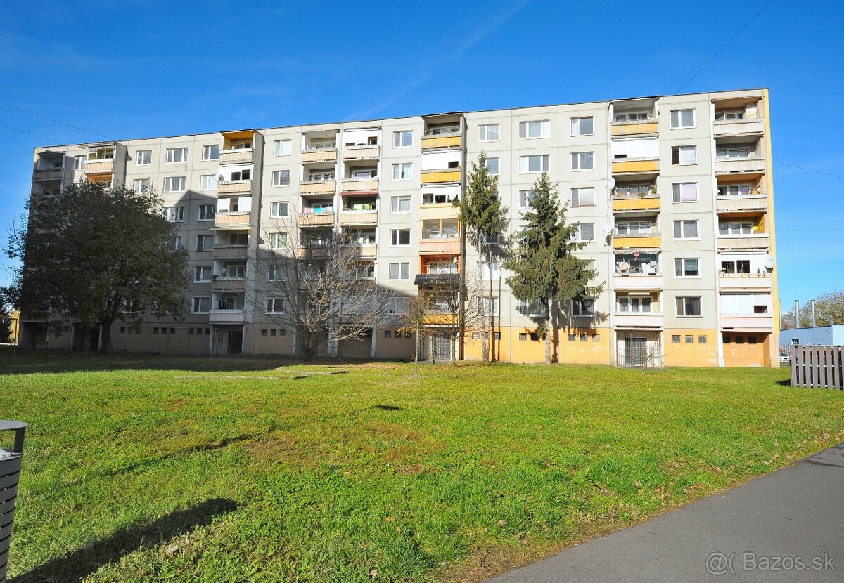 Nová cena - Pekný 3 izbový byt s balkónom na PREDAJ
