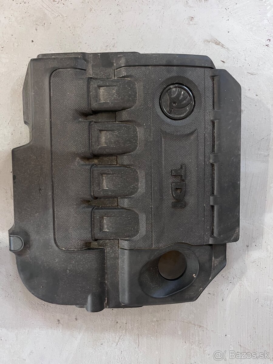 Kryt motora 1.6/2.0 tdi Skoda