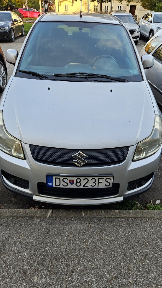 Suzuki SX4