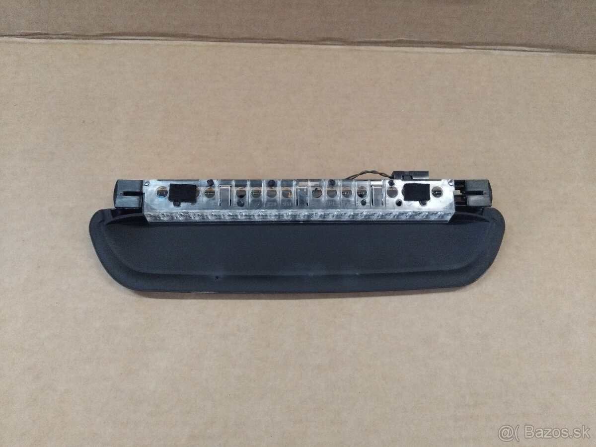 tretie brzdové svetlo BMW E60