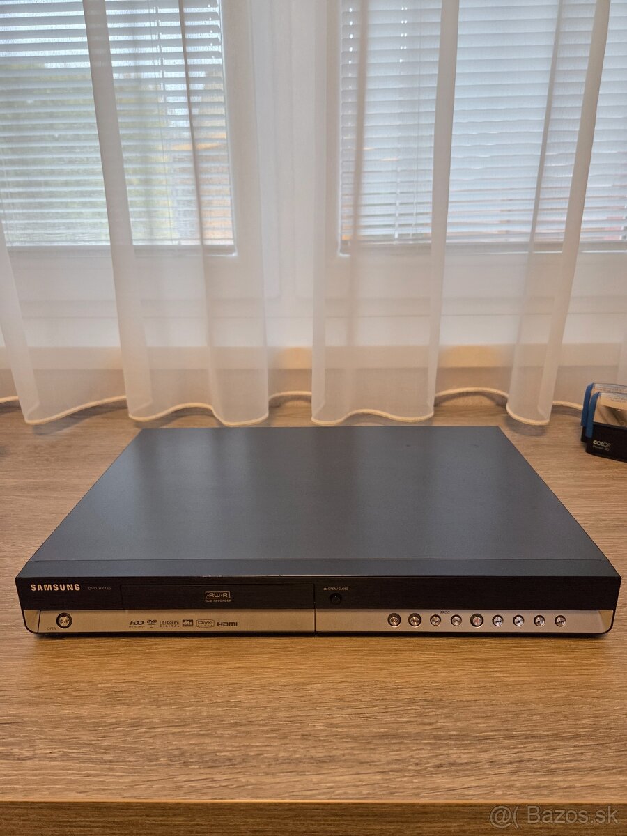 Predám SAMSUNG DVD HR735 hdd & dvd recorder