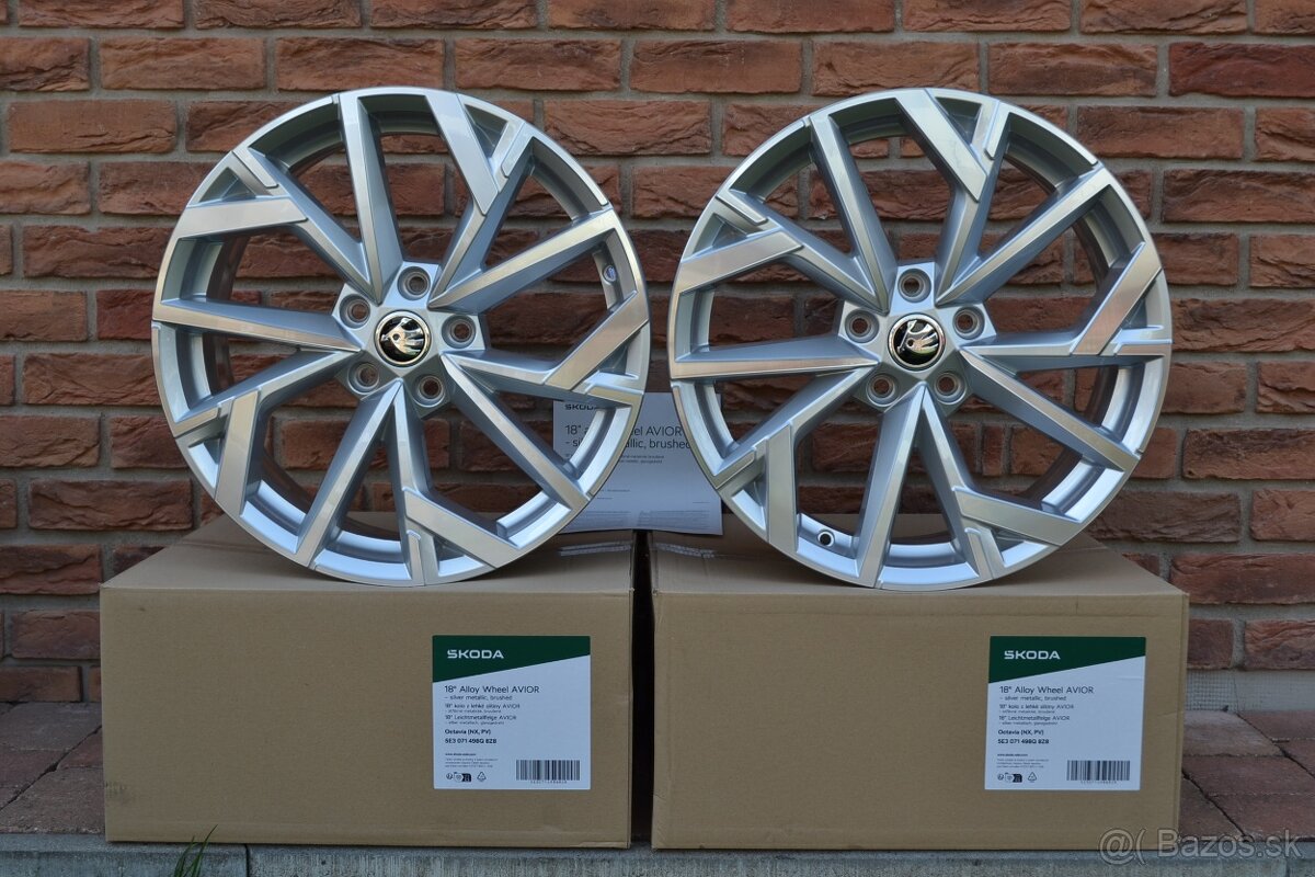 5x112 R18 Hliníkové disky Originál Škoda Octavia IV AVIOR