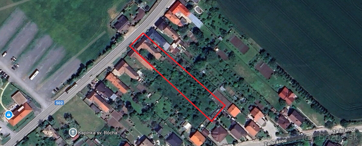rozľahlý stavebný pozemok pod Smolenickým zámkom na predaj