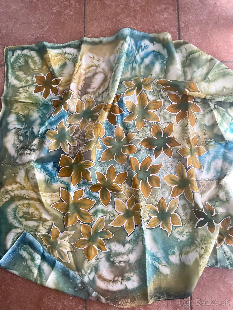Hodvábna šatka 90/90 cm nová