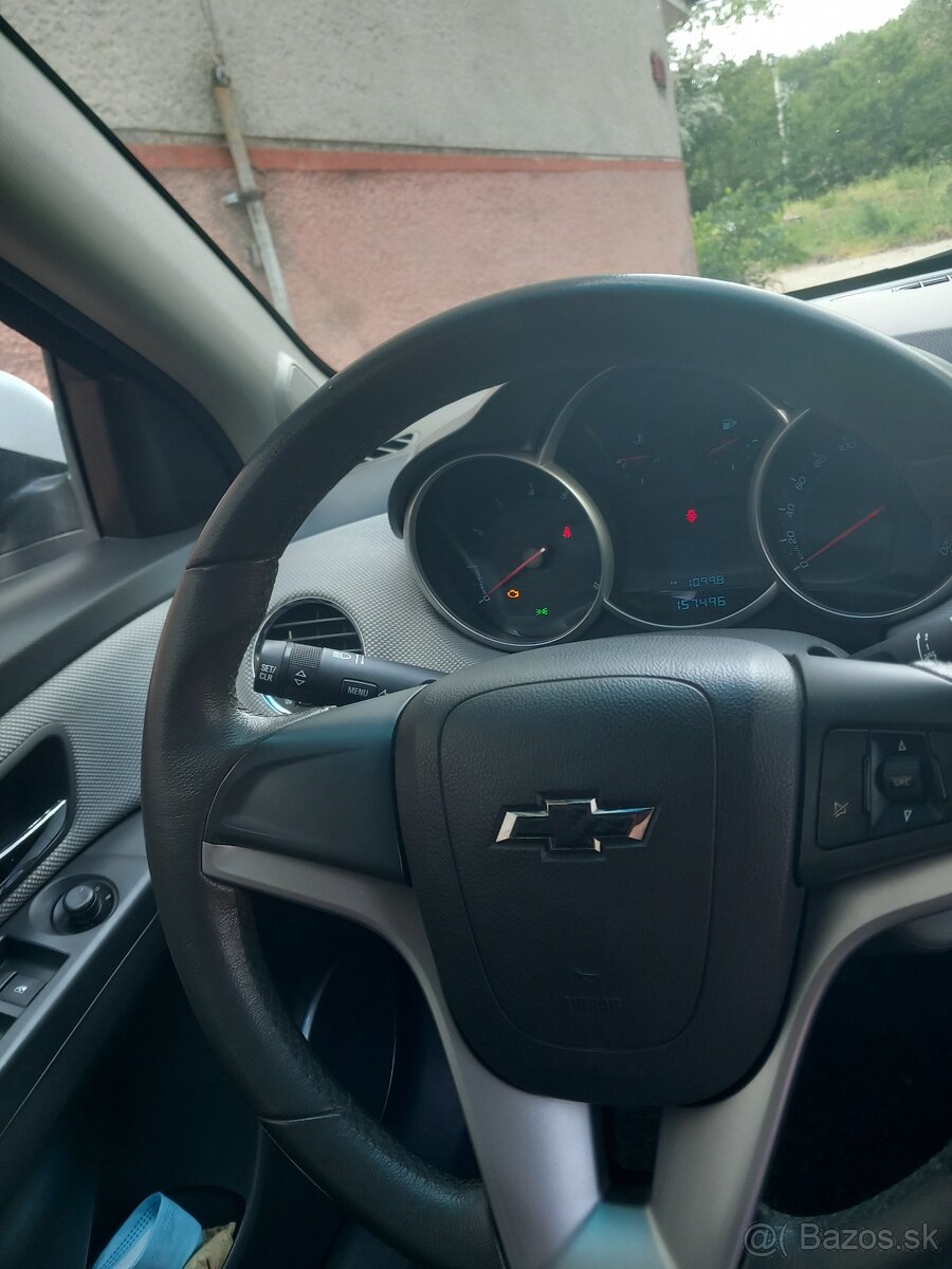 Chevrolet cruz