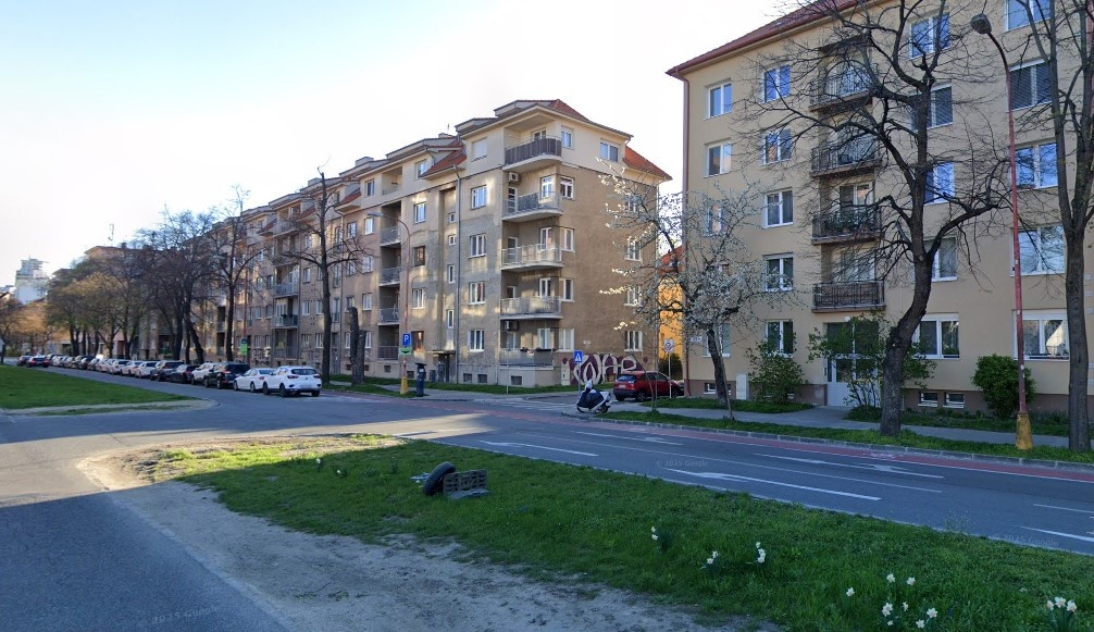 2-IZB MEZONET S TERASOU, KOŠICKÁ - TOP LOKALITA 500 BYTOV