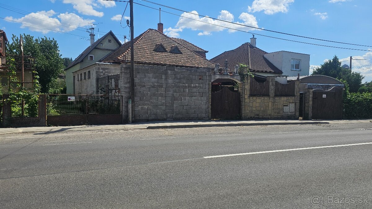 Rod.dom v BN + obch.prevádzka (bývalý Tatrovák) 880m2