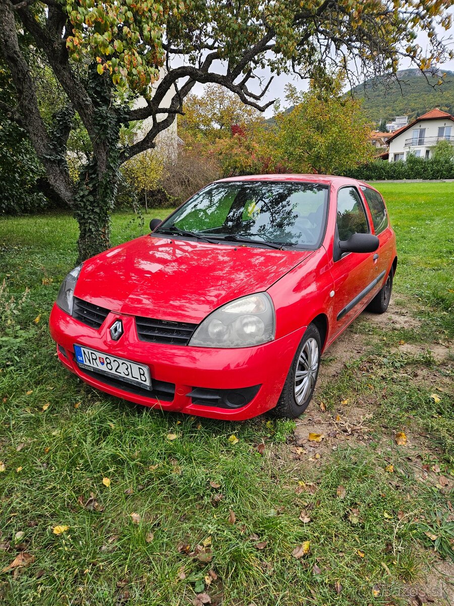 RENAULT CLIO 1.2