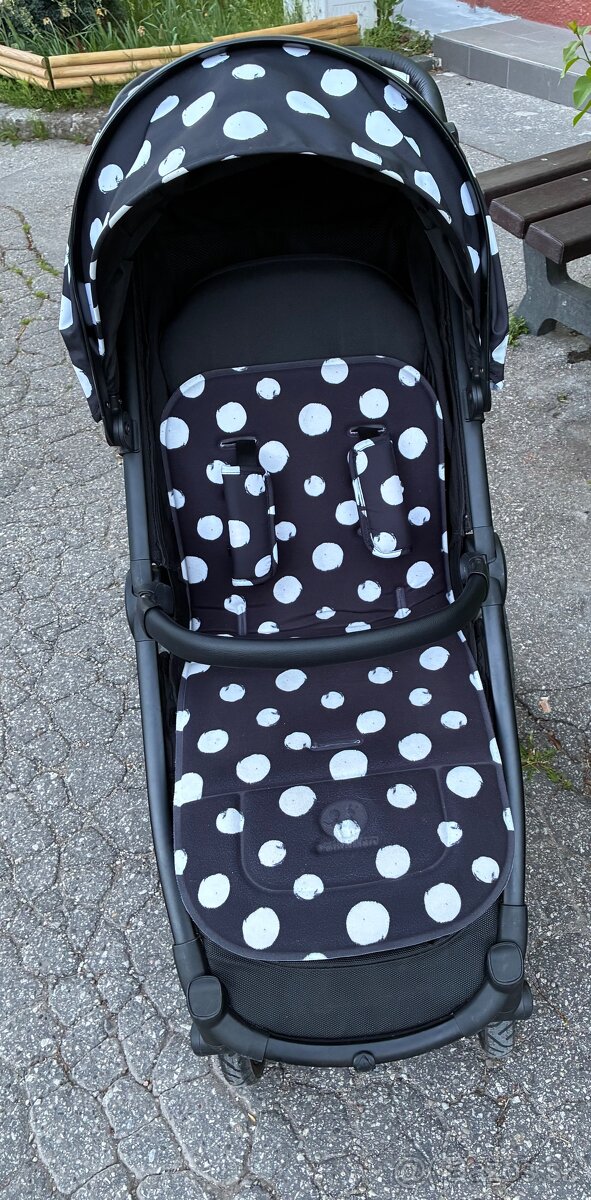 Predám športový kočík Petite & Mars