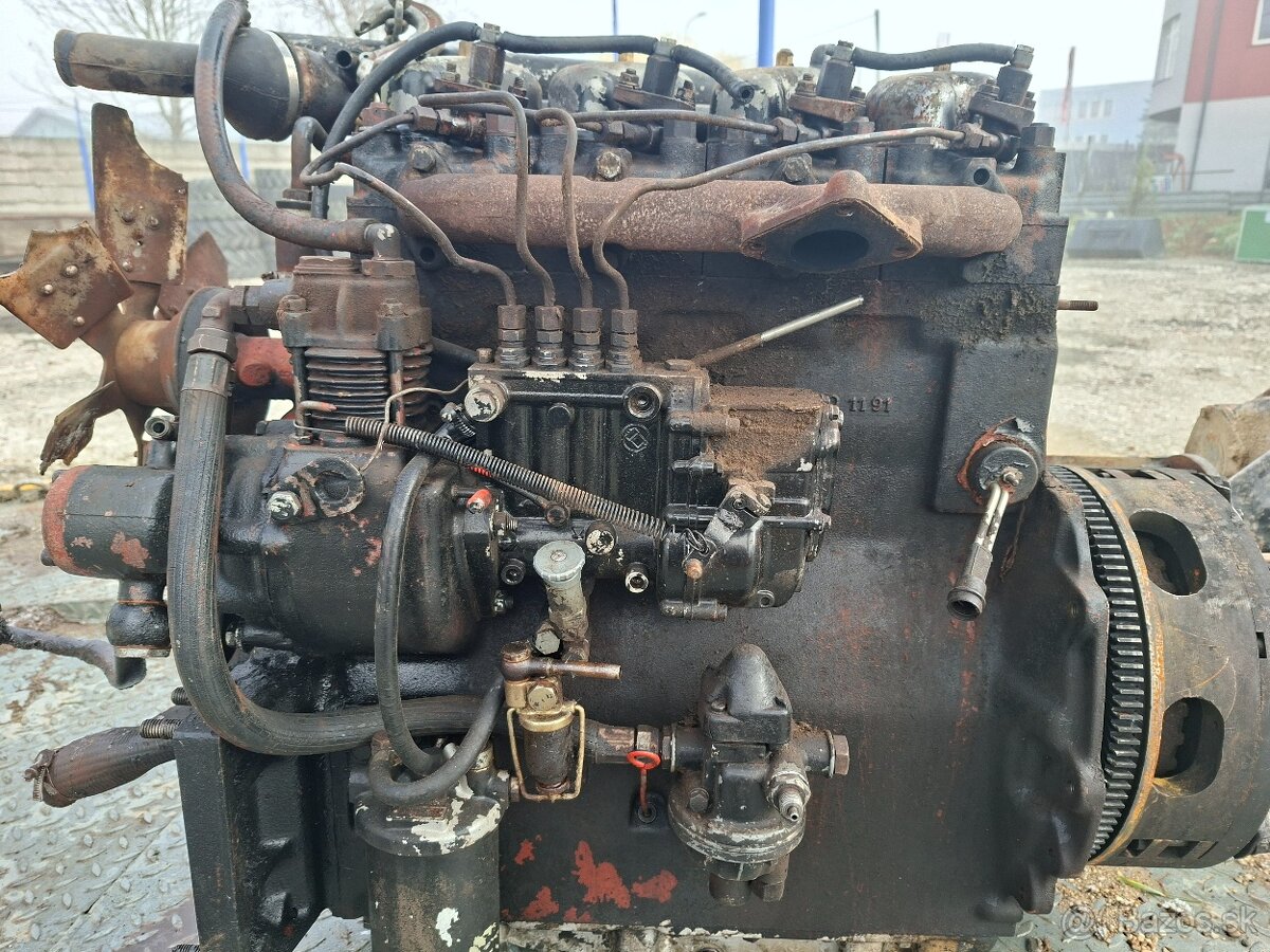 PREDAM KOMPLETNY MOTOR TRAKTOR ZETOR 7711,7745
