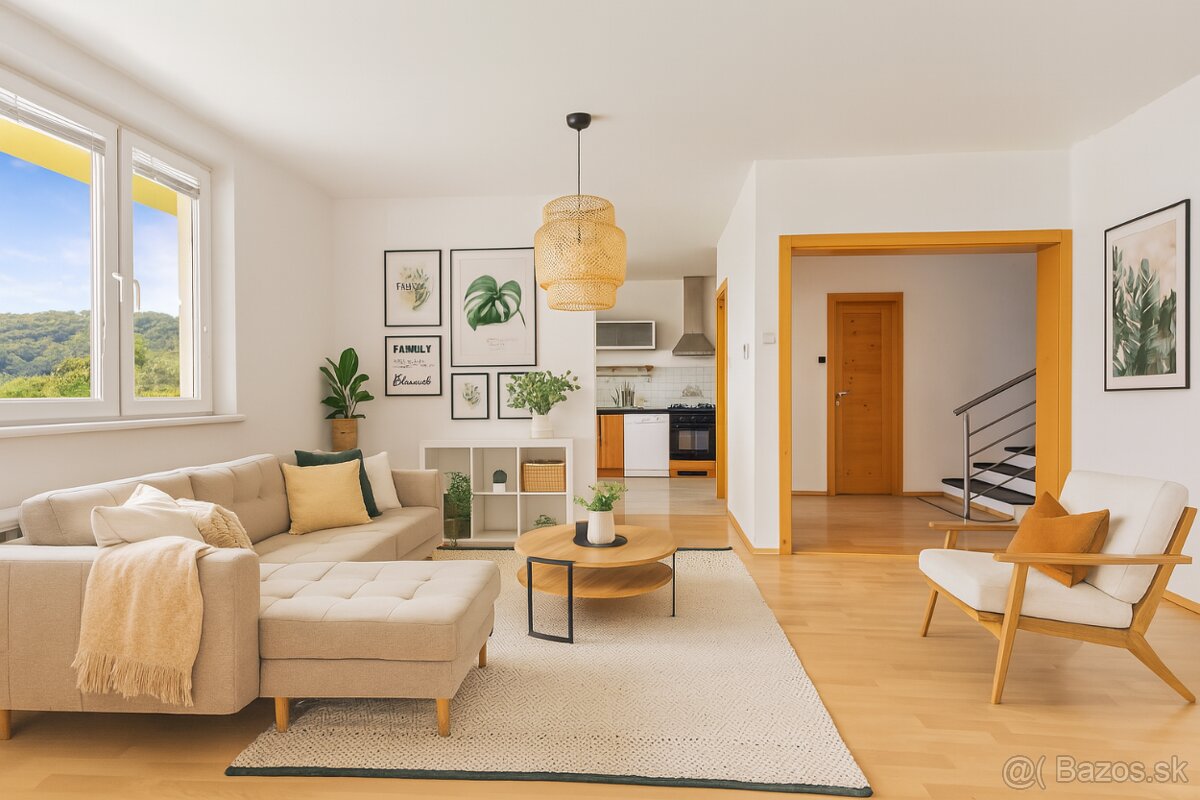 5 IZB.RODINNÝ DOM S ÚŽASNÝM VÝHĽADOM, GARÁŽ,TICHÉ PROSTREDIE