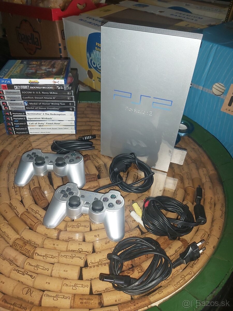 Play Station 2 SONY, model SCPH-50004