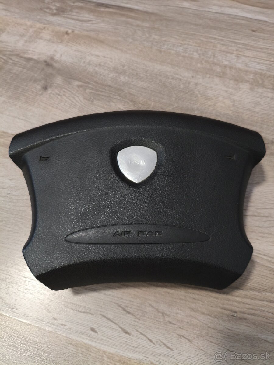 Airbag vodiča Lancia Lybra