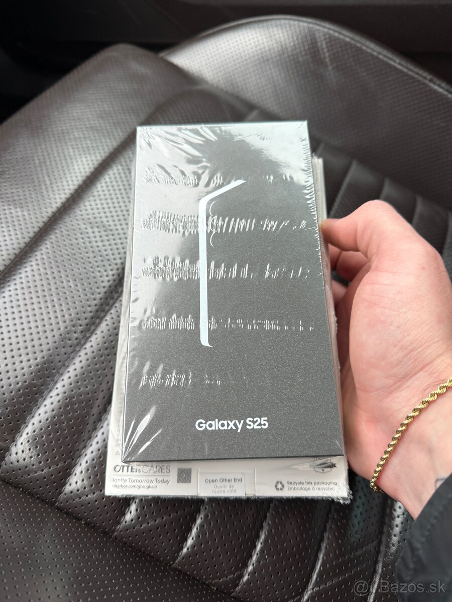 Samsung Galaxy S25 256gb Navy nový