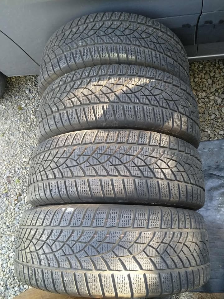235/60 R 18 zimné + alu VOLVO.