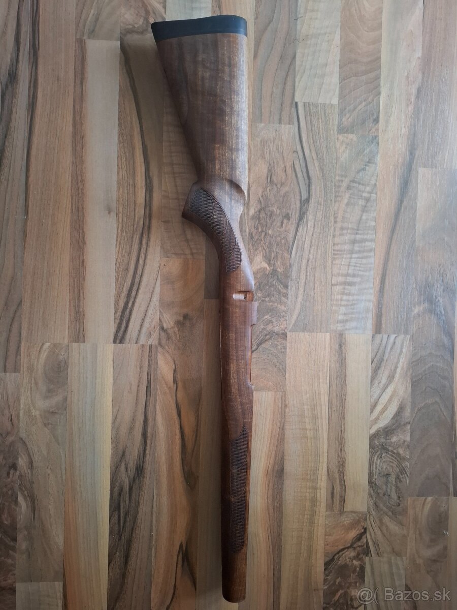 Pažba CZ 557