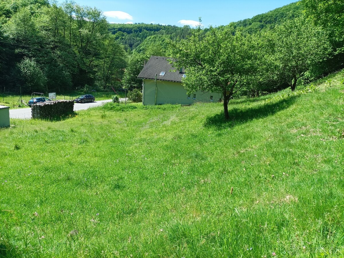 Stavebný pozemok, 1121m2, Železná Breznica