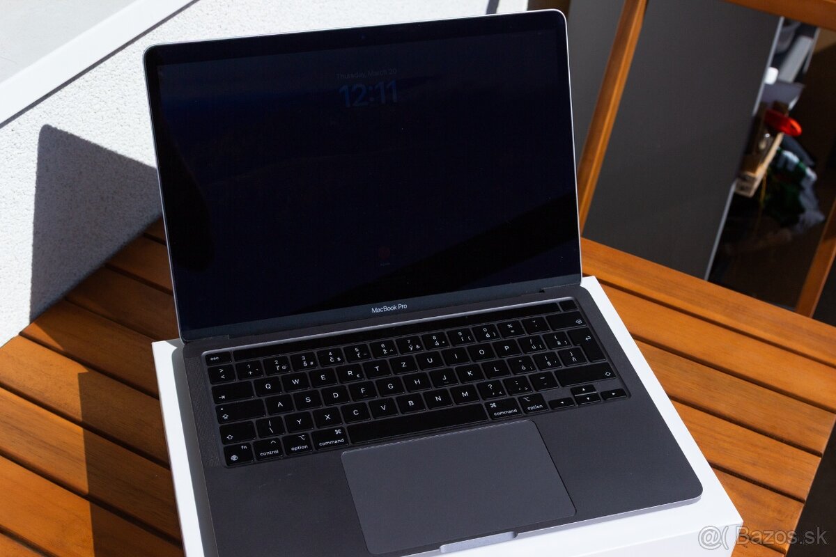 Macbook Pro 13.3” 2020 M1 16GB RAM/256GB SSD