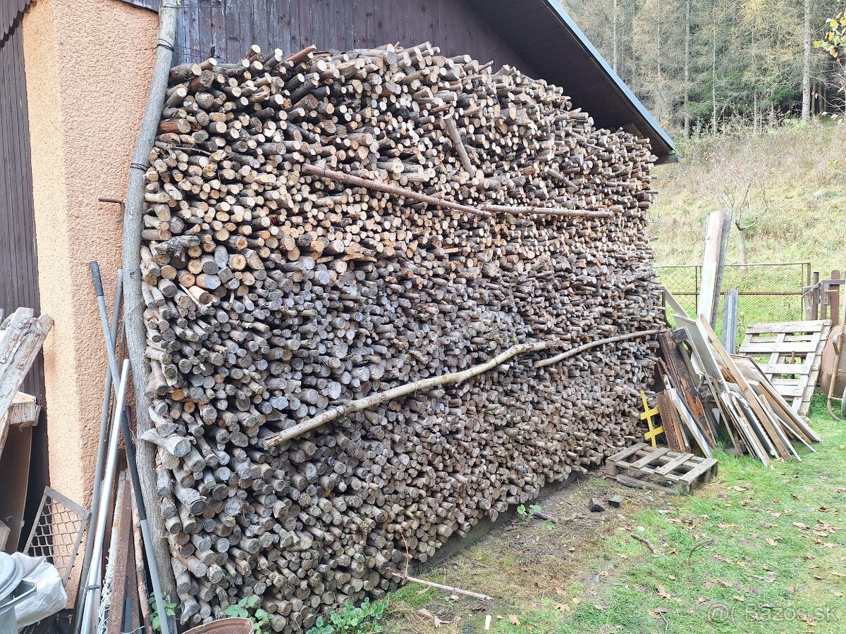 Drobnejšie drevo na kúrenie