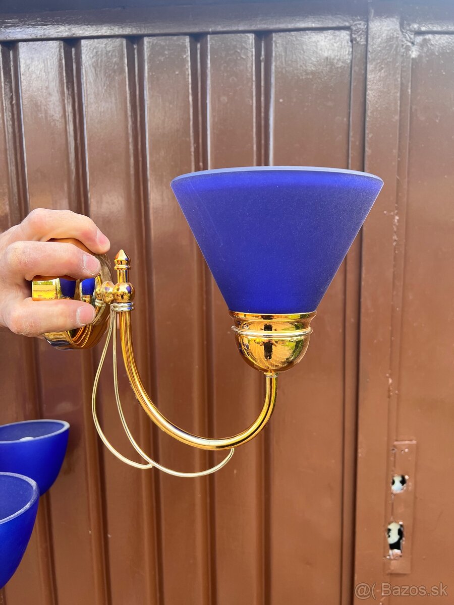 Nástenná lampa