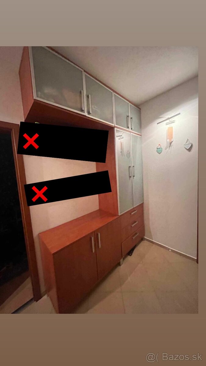 Skriňa . Komoda . Šatníkova skriňa na chodbu